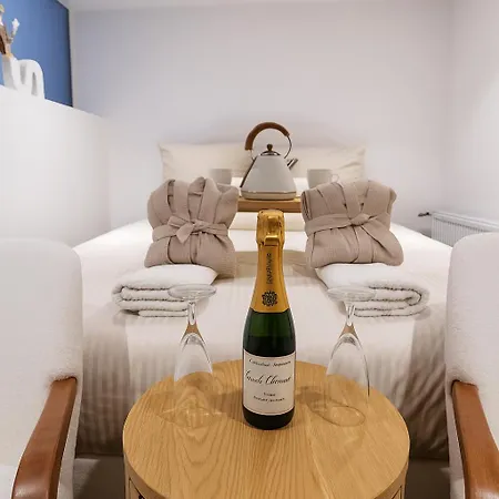 Le Ptit Saint Florent - Indépendant&spa *