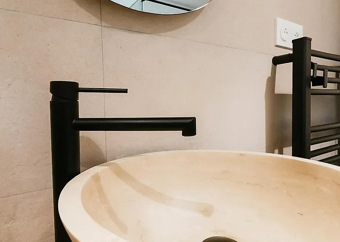 Le Ptit Saint Florent - Independant & *