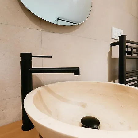 Le Ptit Saint Florent - Independant & *